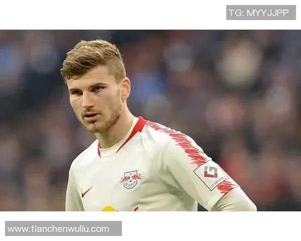 兰帕德英超战术调整导演逆转胜利，率队登顶积分榜